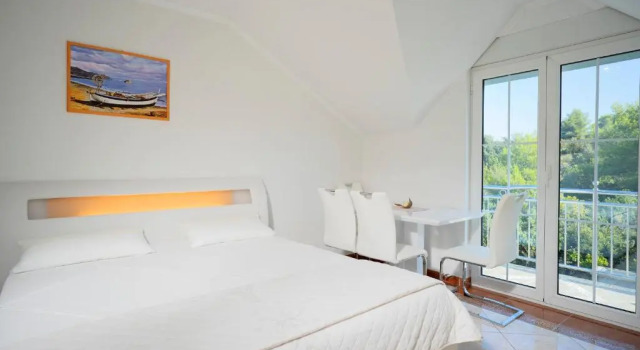 Апартаменты с видом на море Apartments Matkovic
