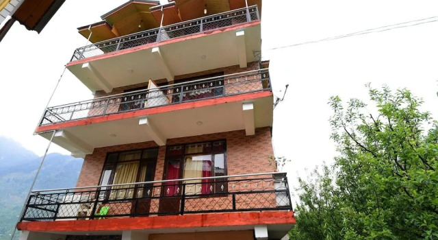 OYO 14409 Satyam Paradise Cottage