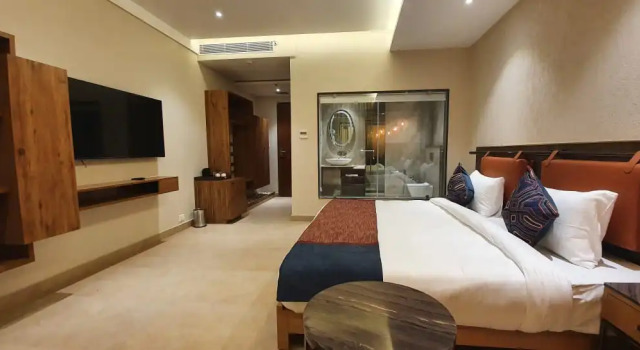 Полулюкс Antalya Hotel & Spa, Rishikesh