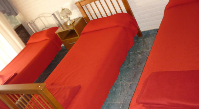 Constanza Hostel, Забронировать Хостел Отели Кордовы с парковкой, Парковка