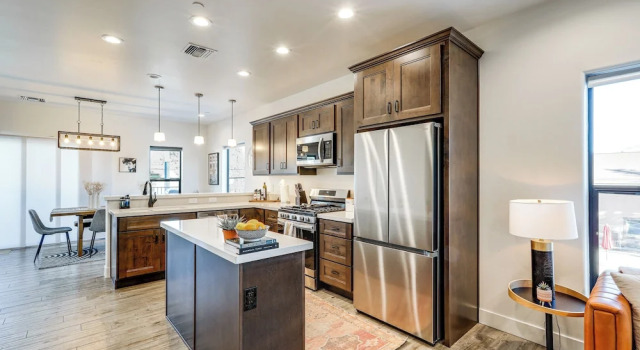 Апартаменты Flagstaff Townhome Near Downtown w/ Mountain Views