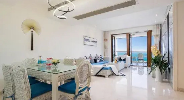 Люкс c 1 комнатой с балконом и с красивым видом из окна Sanya Haiyun Island Homestay (Banshan Peninsula Branch)