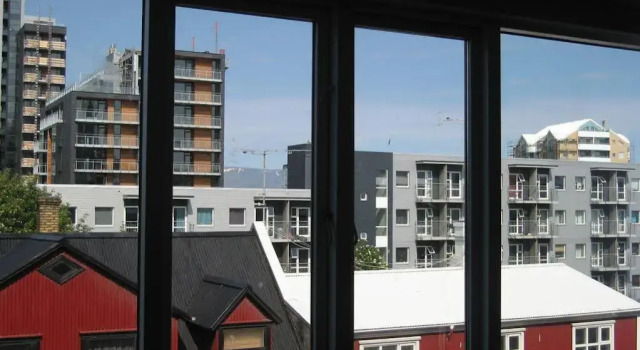 Hverfisgata Apartment, Забронировать Апартаменты/квартира Отели Хёвюдборгарсвайдид с парковкой, Парковка