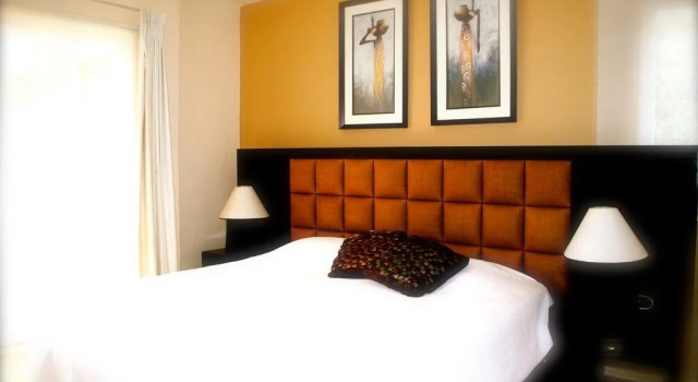 B&B Luxury House