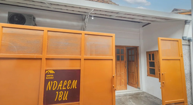 GRIYA BANSU Ndalem Ibu, Rezervovat Hotel 3hvězdičkové hotely v Yogyakarta Province, 3*