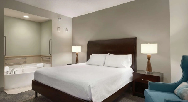 Двухместный номер Hilton Garden Inn Minneapolis Downtown