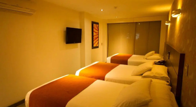 Трёхместный номер Standard Zi One Luxury Hotel