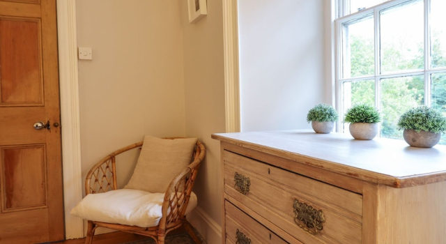 Bwthyn Mawr, Book Hotel Hoteller i Llanfair med parkering, Parkering