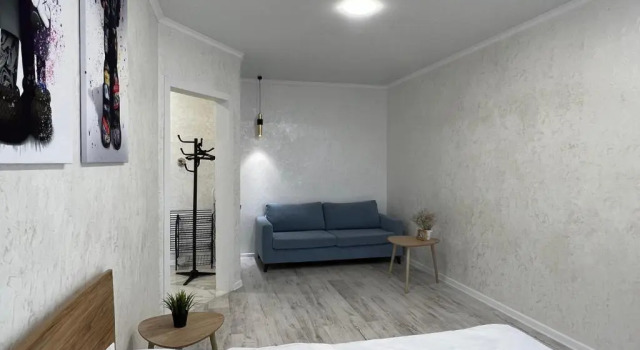 Апартаменты LUX в доме 2021г., Rezerwuj Apartament Hotele w Pavlodar Region z parkingiem, Parking