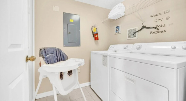 3BR Vacation Home w Netflix Private Hot Tub