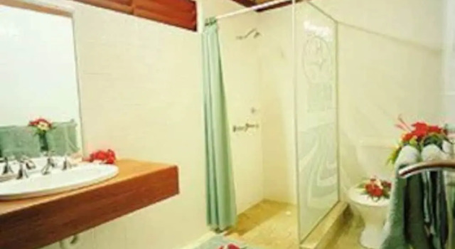 Бунгало Bokissa Private Island Resort