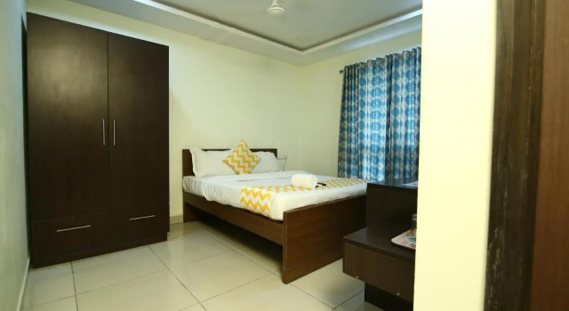 Hotel Siri Inn, Rezerwuj Hotel Hyderabad 