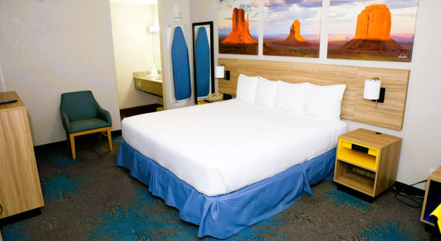 Days Inn by Wyndham East Albuquerque, Buchen Sie Gasthaus Hotels in New Mexico mit Parkplatz, Parkplätze