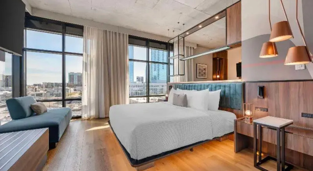 Двухместный люкс c 1 комнатой Cambria Hotel Nashville Midtown