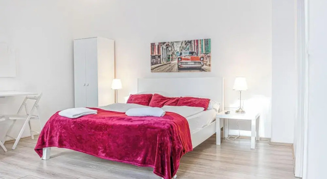 Family 2 Apts for 6P Stadthalle Area, Prenota Appartamento Vienna Austria