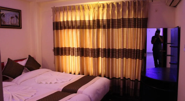 Семейный номер Standard с 3 комнатами с балконом и с видом на внутренний двор Hotel Gallery Nepal