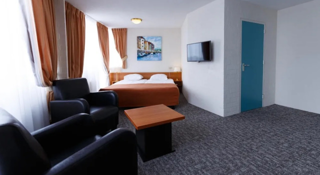 Hotel Princenhof, Buchen Sie Hotel Earnewâld 