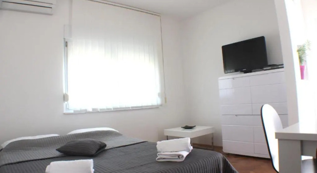 Апартаменты с 2 комнатами с балконом Apartments Robert