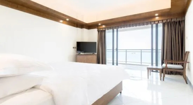 Люкс Deluxe с видом на море Nanhaiwan Hotel