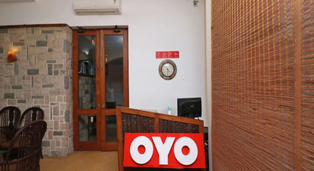 OYO 14104 Pearl Villa's, Забронировать Отель Гургаон 