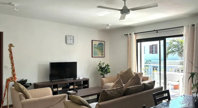 Апартаменты Comfort Blue Beryl Guest House
