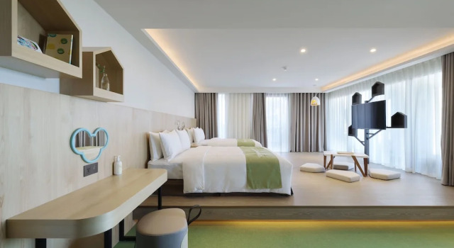 Люкс Deluxe CHECK inn MAGI Kids Hotel