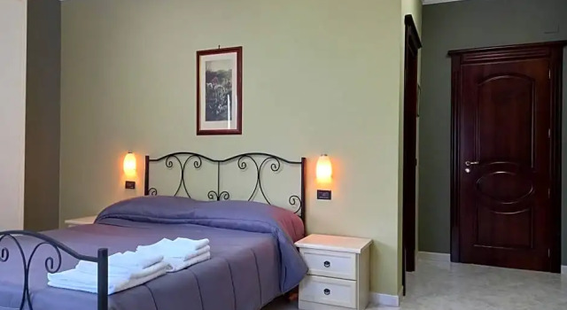 B&B TENUTA BIANCA, Забронировать Отель «постель и завтрак» Отели Ольвето-Читра с завтраком, Завтраки