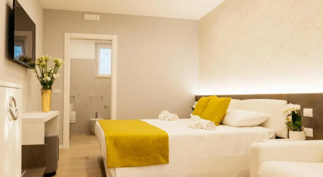 Четырёхместный номер Deluxe Golden Residence