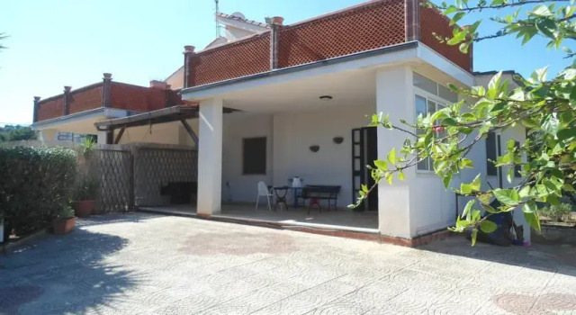 Holiday home Trappeto