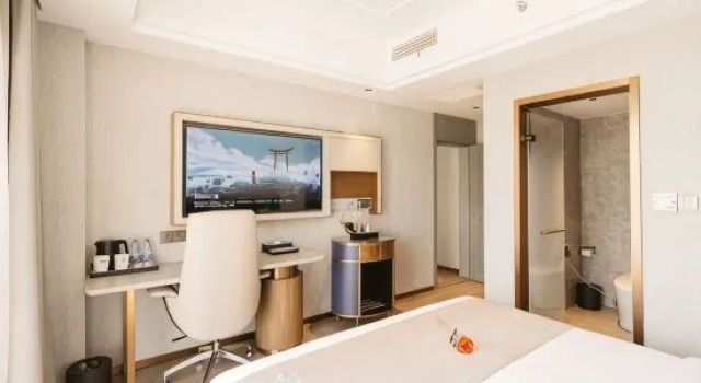 Люкс Deluxe LANOU Hotel (Huangshi Yingbin Avenue Huahu Railway Station)