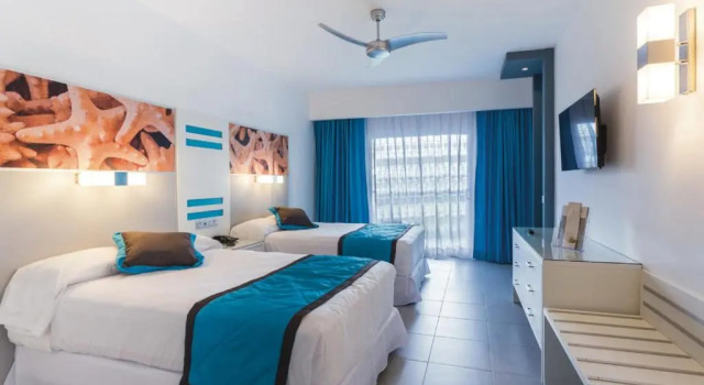 Двухместный номер с видом на внутренний двор Hotel Riu Republica - Adults only - All Inclusive