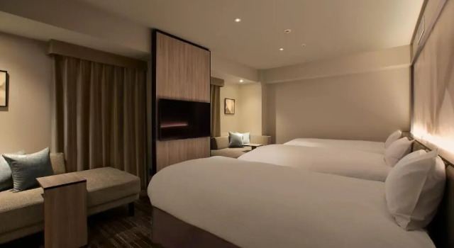 Трёхместный номер Deluxe ORIENTAL HOTEL UNIVERSAL CITY