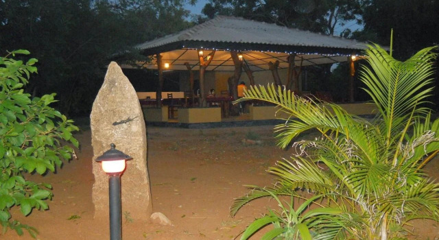 Duminda Rest Tissamaharama Guesthouse, Забронировать Отель Киринда Bundala National Park