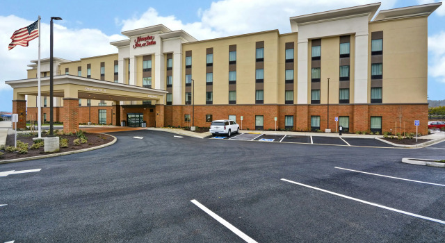 Hampton Inn &  Suites Grants Pass