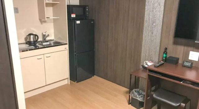Номер Luxury HOTEL LiVEMAX Takamatsu Eki Mae