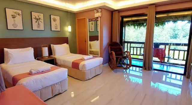 Двухместный номер Standard с балконом и с видом на внутренний двор Samkara Restaurant and Garden Resort
