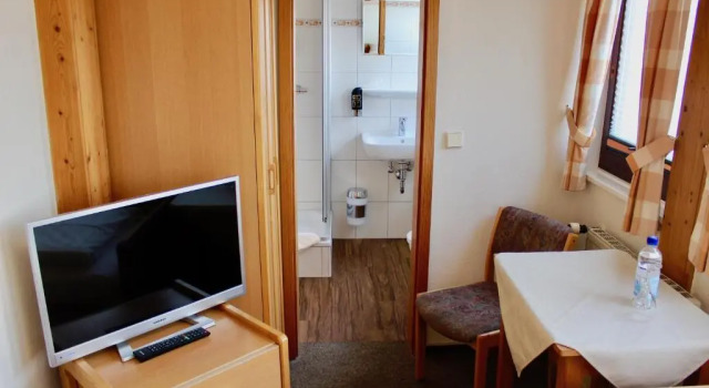 Hotel Gasthof Klusmeyer, Забронировать Отель Билефельд Teutoburg Forest