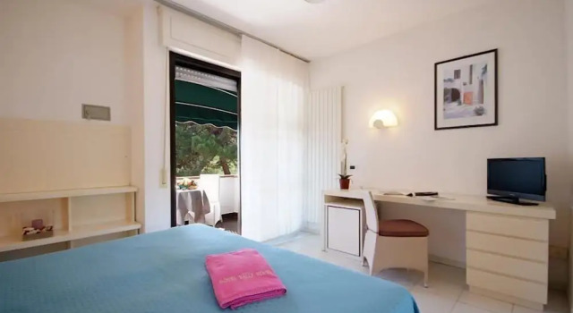 Comfort Double room with balcony and with sea view Hotel Valle Verde