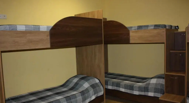 Кровать в общем номере Solnechny hostel