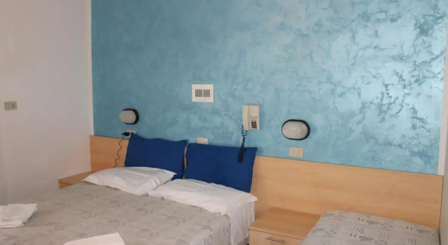 Hotel Loretta, Забронировать Отель Белларива Римини