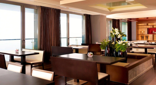 Двухместный клубный номер Standard Le Méridien Oran Hotel & Convention Centre