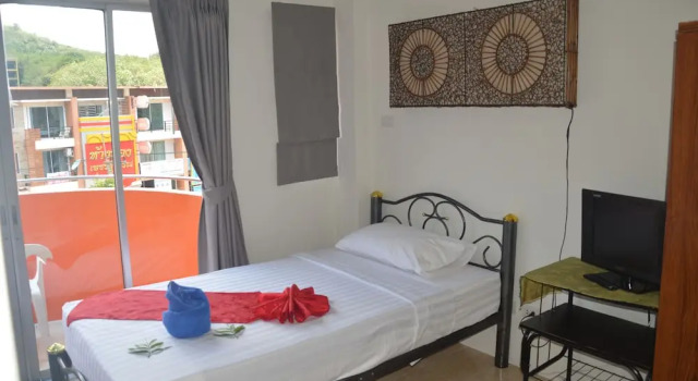 Трёхместный номер Superior с балконом и с видом на горы Living Room Guesthouse