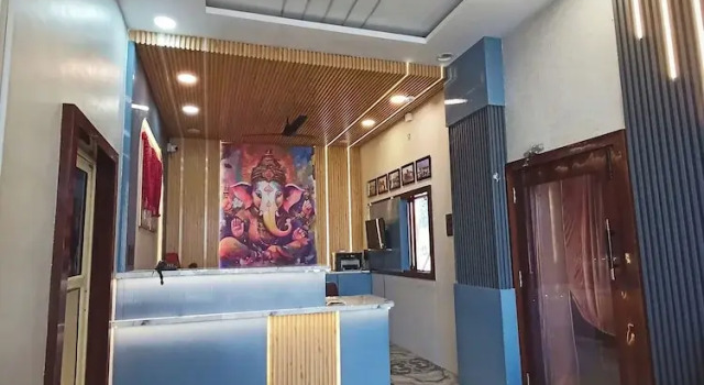 Hotel Padma Residency
