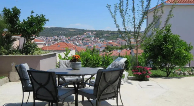 Апартаменты Andrea Apartments