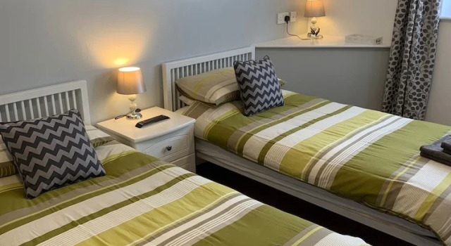 Confort dublă cameră BedrockLodge Buisness Centre HolidayLets