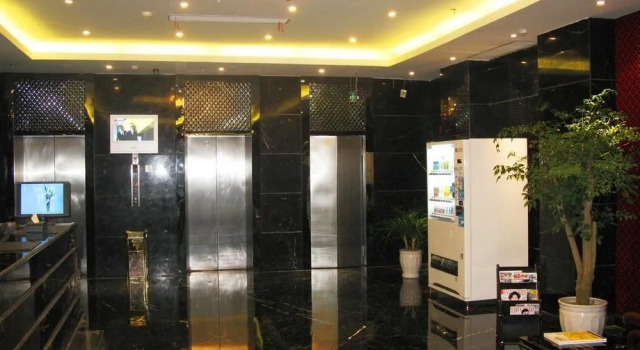 Junting Fashion Hotel Nantong Guangyulan, Varaa Hotelli Hotellit Nantong pysäköinnillä, Pysäköinti