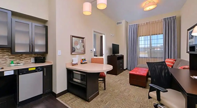 Номер Standard Staybridge Suites Rochester by IHG