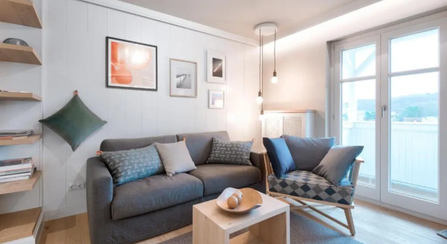 Полулюкс LOEV - VELA Hotels