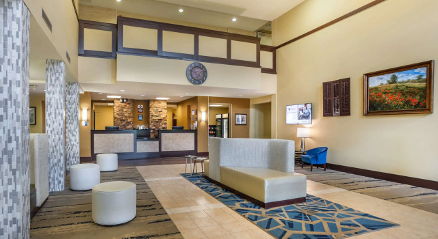 Best Western PLUS University Park Inn & Suites, Rezervovat Hotel State College Pensylvánie