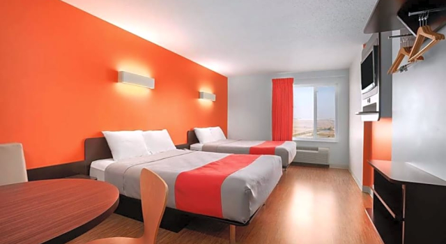 Quadruple suite Motel 6-Swift Current, SK